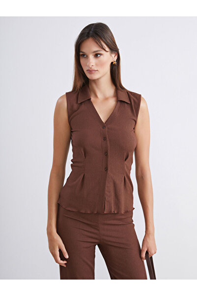 LC Waikiki Soulife brown shirt collar textured women's vest