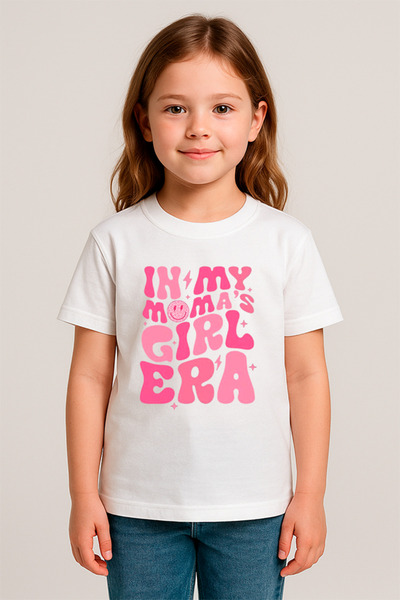 SVART WEAR تي شيرت مطبوع للأطفال والكبار من Mamas Girl Era، تي شيرت للأم والا...