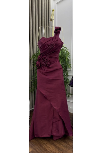 Diva style فستان سهرة ناعم وراقي