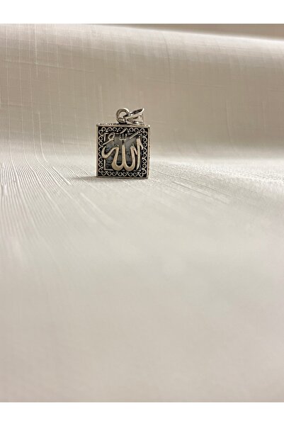 ED CAESAR ALLAH YAZILI KARE 925 AYAR GÜMÜŞ CEVŞEN KOLYE UCU