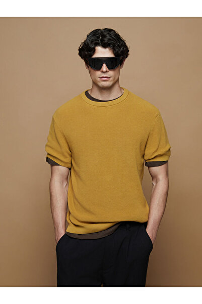 LC Waikiki Pulover tricotat pentru bărbați cu mânecă scurtă guler rotund galben