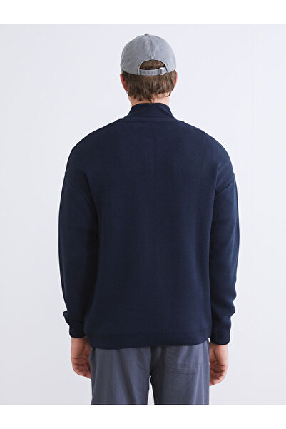 LC Waikiki Lacivert Dik Yaka Uzun Kollu Erkek Triko Kazak