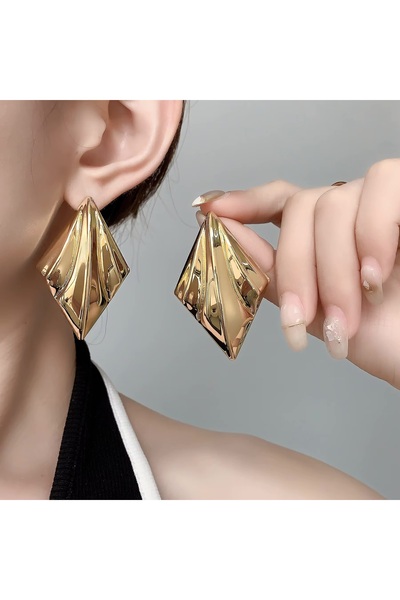 İBABUTİK Retro Steel Drop Earrings
