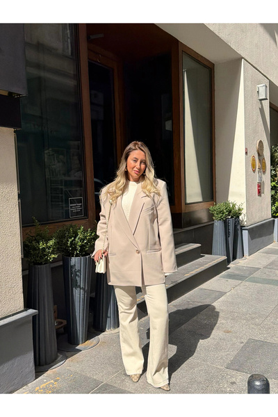 KÜBRA SÖYLEMEZ BOUTİQUE Cream One Button Oversize Blazer Jacket