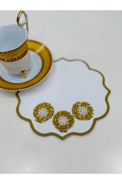 İNCİ ÇEYİZ 6 Pieces of Crystal Beaded and Embroidered Coffee Side Cocktail Napkins & Coasters.