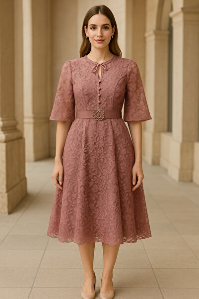 sweetyar Kemerli Yarım Kol Transparan Dantel Çiçek Desenli Detaylı Midi Elbise