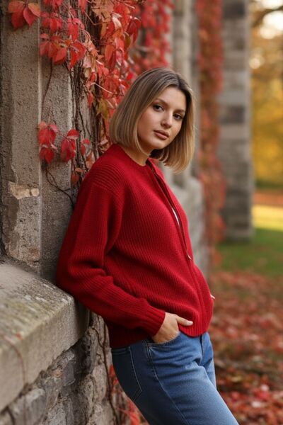 Devinka Women's Red Zippered Knitwear Cardigan