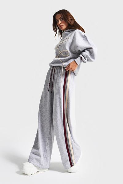 it's basic Set de 2 piese pentru femei, culoare gri w5-107, din țesătură tricotată, hanorac, pantaloni de trening, design combinat