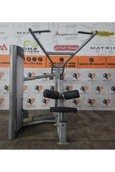 Generic Gym Club pull down lifefitness used back puller in good condition