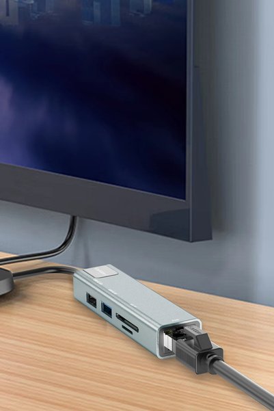 Earldom Hub24 6-Port Multiplier Usb-C Hub -