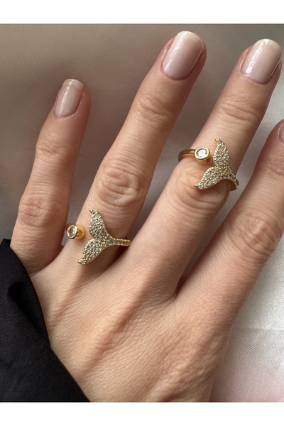 Petra Jeweils Dolphin Fish Detailed Adjustable Ring