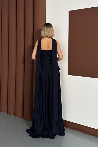 Livanomi Straplez Boncuk İşlemeli Eteği Piliseli Lacivert Abiye Elbise