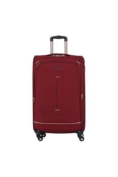 CAPATAN 3-piece canvas luggage set. The bags feature a practical design that's suitable for a variety of trips.