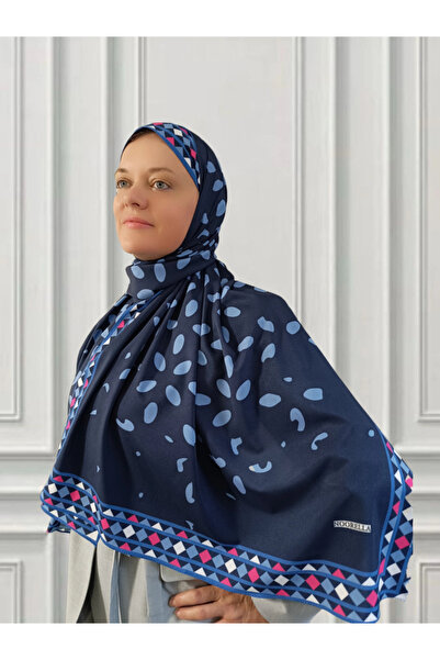 Noorella Scarf - شال بيرا بنقشة هندسية - أزرق داكن