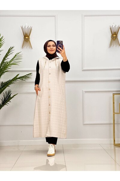 Enans Design Γιλέκο Τεσσέτερ με καπιτονέ ύφασμα ζακάρ με κουκούλα και λεπτομέρεια με κουμπιά