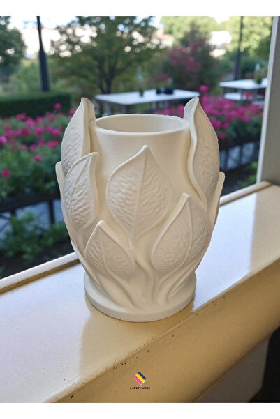 a life in games Yaprak Desenli Dekoratif Vazo ve Saksı – Şık Modern Tasarım E...