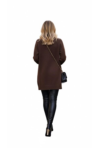 Moodbasic Stone Embroidered Knit Tunic