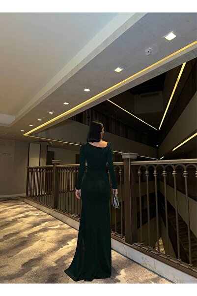 Modafeminen Flowers Esnek Kumaş Yaka İnci Detaylı Yırtmaçlı Abiye Elbise 583142 SİYAH