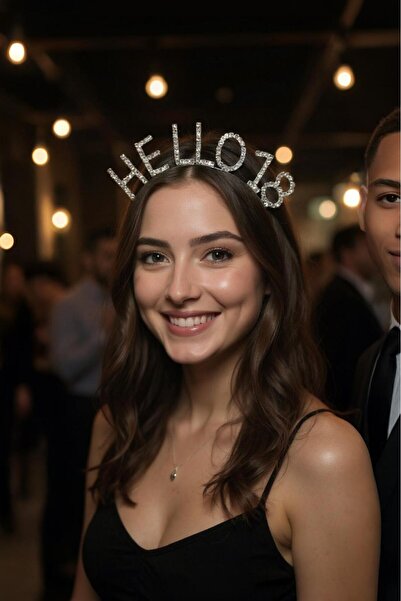 PARTİ SEPETİ Hello 18 Kristal taşlı Parti Tacı 18 Yaş