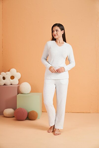 PJS Women's Lace Detailed V-Neck Long Sleeve Pajama Set - Soft and Comfortable