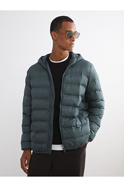 LC Waikiki Vizyon New Season Standard Mold cu glugă Palton pentru bărbați