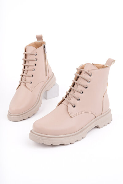 Madam Tarz LYK-1001 Bağcıklı Düz Deri Bot