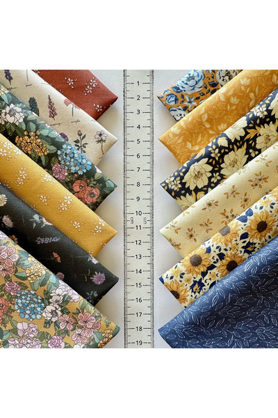 FabricMarket 60 Pieces 20X20 cm 100% Cotton Eco Satin Patchwork Fabric Set – Vintage Floral Pattern