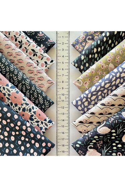 FabricMarket 60 Pieces 20X20 cm 100% Cotton Eco Satin Patchwork Fabric Set – Vintage Floral Pattern