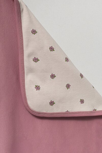 Moi Noi Baby Girl Set Newborn Hospital Discharge Set Flowers Set of 10 Boxed 100% Organic Cotton