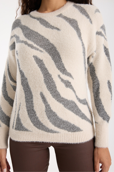 Moda Days Pulover tricotat B guler rotund pentru femei, ecru, argintiu, cu mâneci balon, din fire de barbă