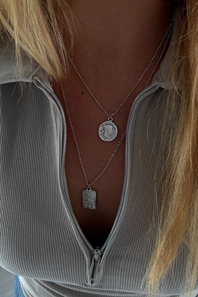 Trendy Butik Medallion and Bohemian Tassel Double Necklace Combination