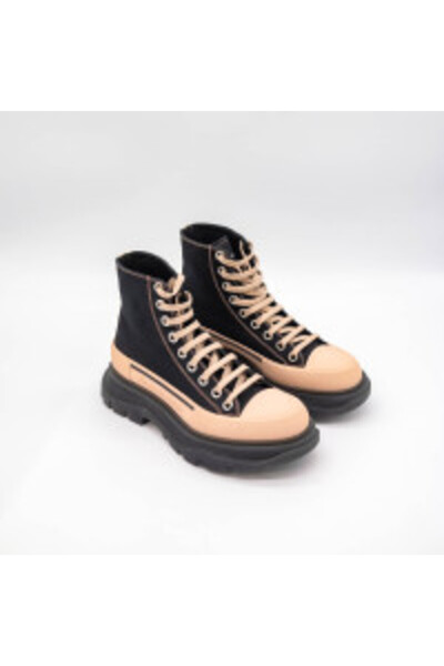 ALEXANDER MCQUEEN Tread Slick Ankle Boots in Black-Pink