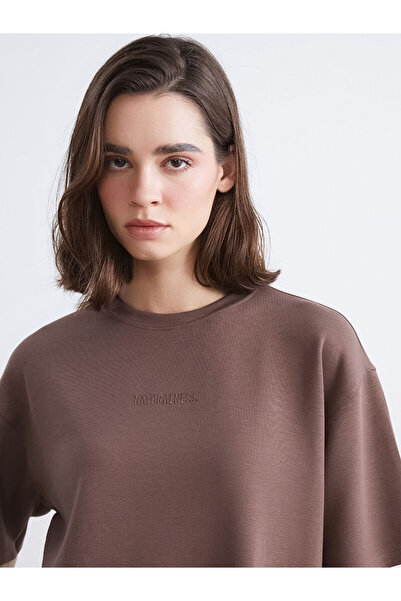 LC Waikiki Mg trend'en brown crew neck embroidered Oversized women's t-shirt