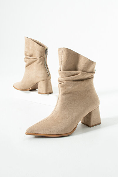 Gökçe Shoes Dalis Bej Süet Körük Detay Arkadan Fermuarlı Kadın Topuklu Bot