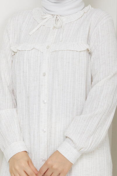 Pamuk Butik Women's Collar Detailed Ruffled Robe Shirt Linen White