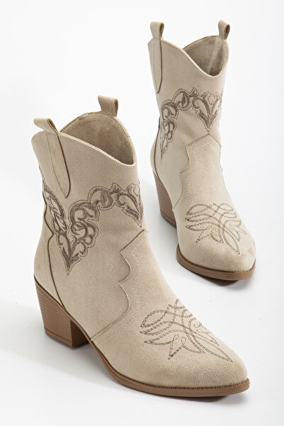 MS SUGAR SHOES Kadın Western Bej Vegan Süet Elite Çiçek Nakışlı Topuklu Kovboy Bot