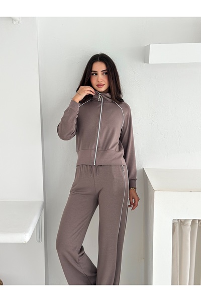 02Lady Fashion Soft Textured Piping Detailed Wide Leg Tracksuit Set