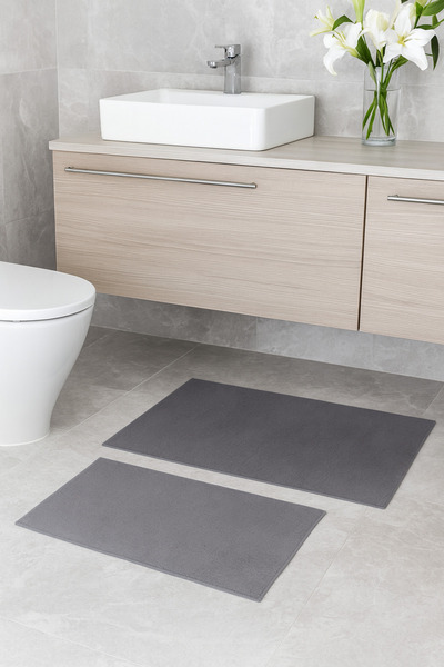 Colore Home سجادة حمام من القطيفة قابلة للغسل ومضادة للانزلاق مكونة من قطعتين...