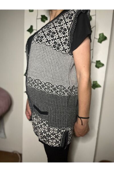 Mako Mother's Vest V-Neck Buttoned Knitwear Soft Textured