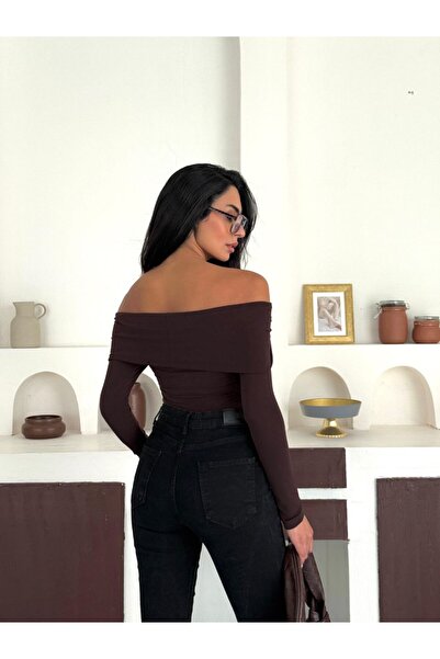 REELMODA Women's Brown Madonna Collar with Knot Detail on the Front Long Sleeve Stylish Sendy Bluse