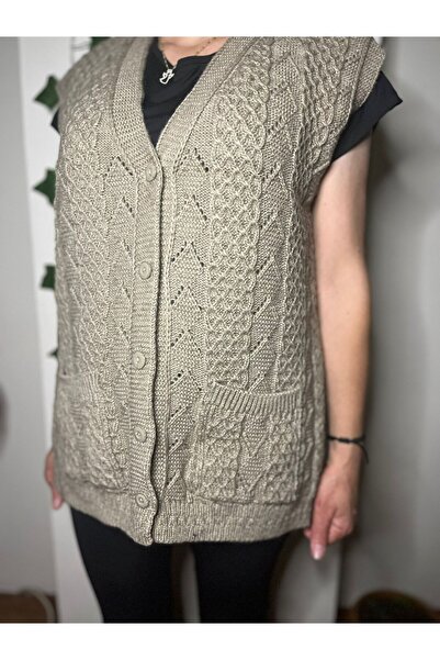 Mako Mother's Vest V-Neck Buttoned Vest with Pockets Tirikoacrylic