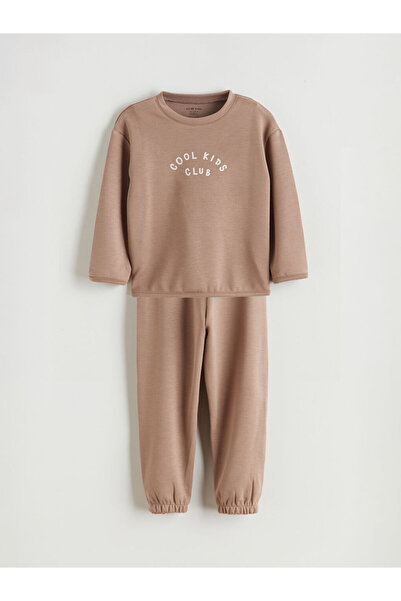 LC Waikiki Create Your Style |   Crew Neck Baby Boy Sweatshirt and Sweatpants Set of 2