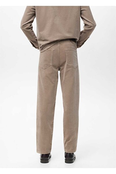 MANGO Man Regular kesim fitilli kadife pantolon