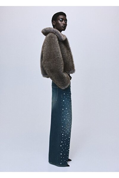 MANGO Woman Zımbalı düz kesim jean