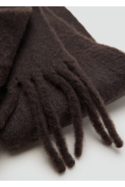 MANGO Woman Püsküllü atkı