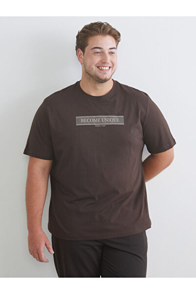 LC Waikiki Men's T-Shirt with Zero Roba Collar Print in Plus Size from Uzg St...
