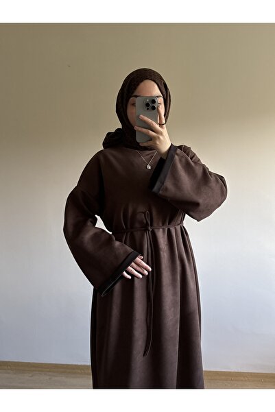 inci wears Bitter Brown Suede Hijab Dress