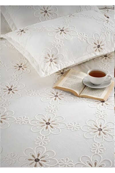 Madamca Dowry Papatyam 3-Piece Pique Set Bedspread