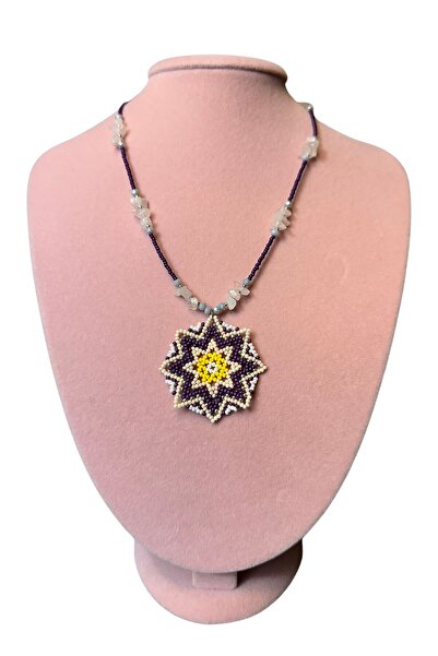 Uretti - قلادة موديل ماندالا مصنوعة يدويًا من حجر الكوارتز الوردي الطبيعي من ...