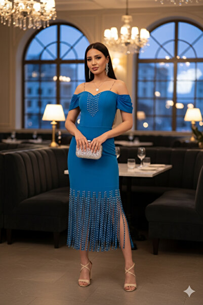 Robes Omuz Dekolteli İnci İşlemeli Püsküllü Balık Abiye Elbise-6867